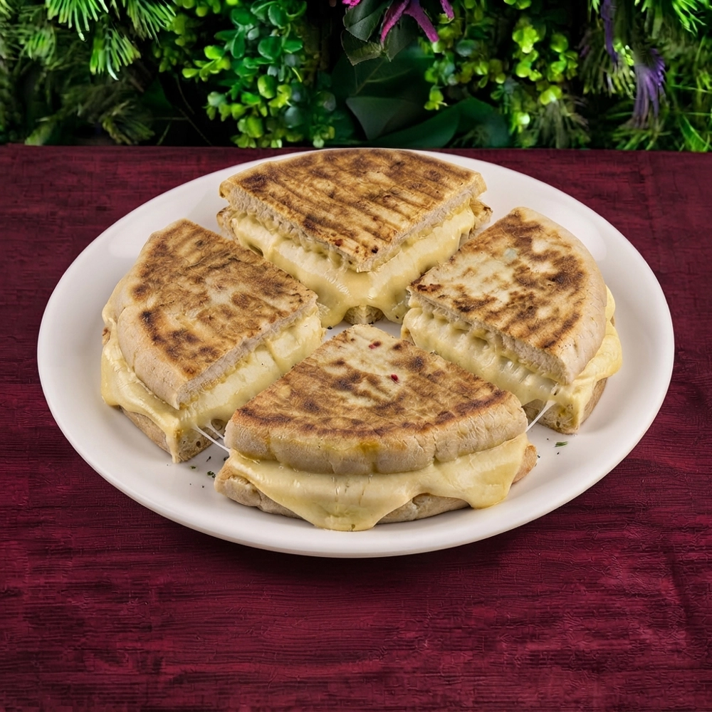 Kaşarlı Bazlama Tost